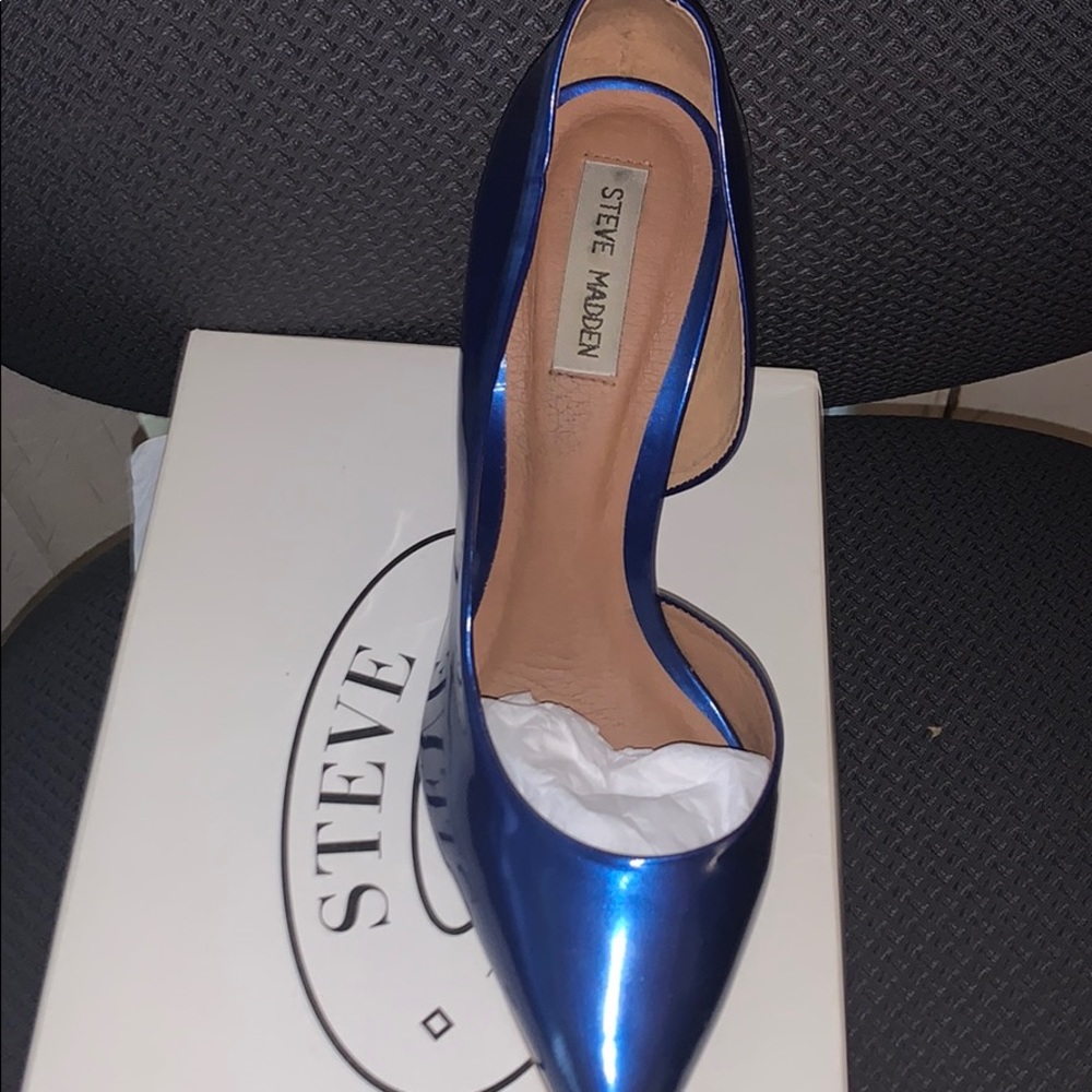 Steve Madden pumps